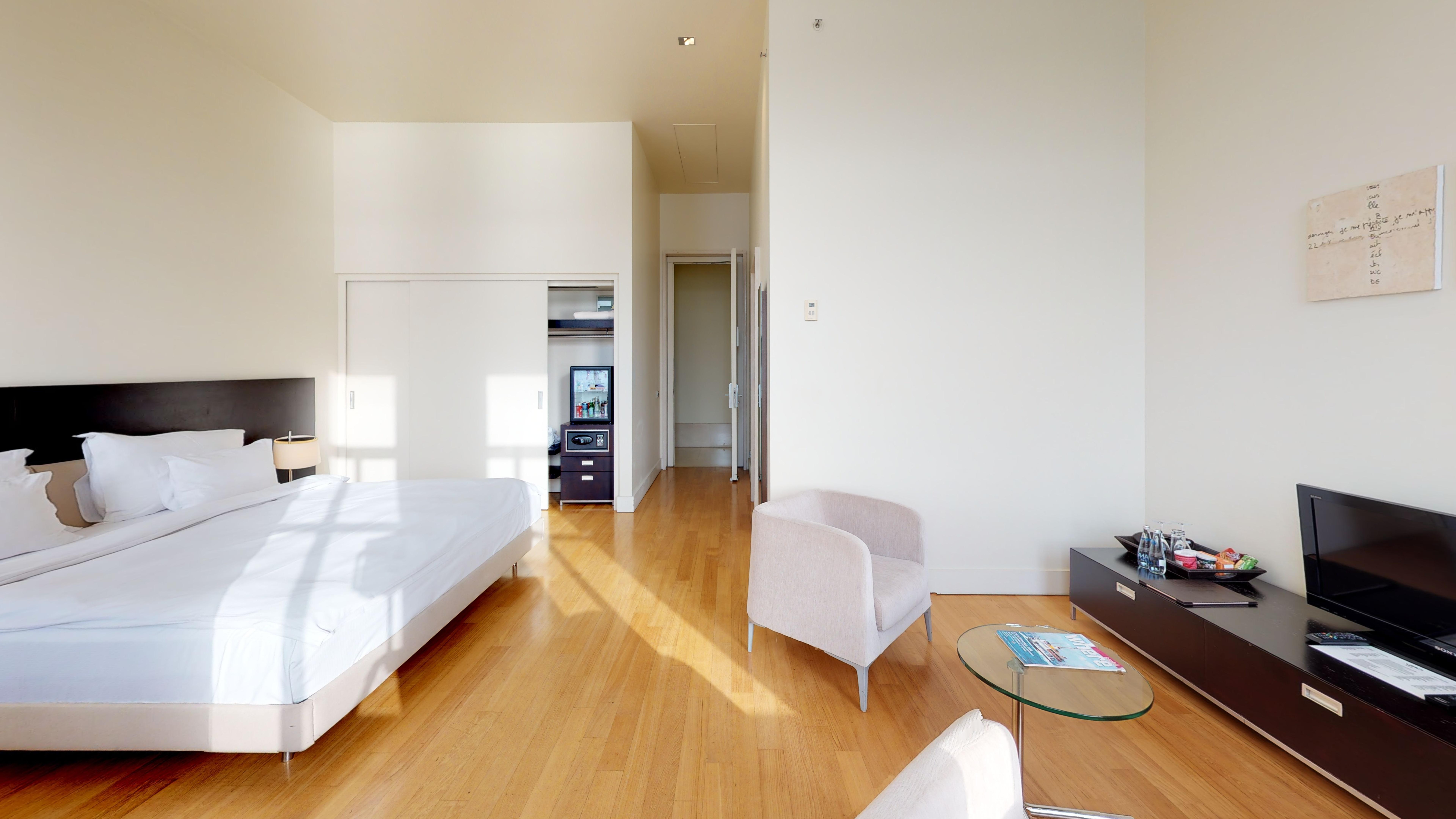 A'jia Otel 5*